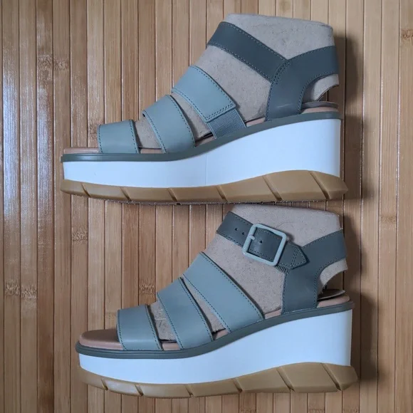 Sorel Joanie III Ankle Strap Sandals, Safari Green Color, NEW, Womens Size 7.5 - Picture 4 of 4